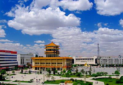 赤峰,嘉宾与友朋的盛会